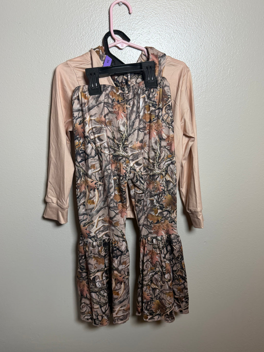 Girls camo two piece bell bottom and zip up jacket set