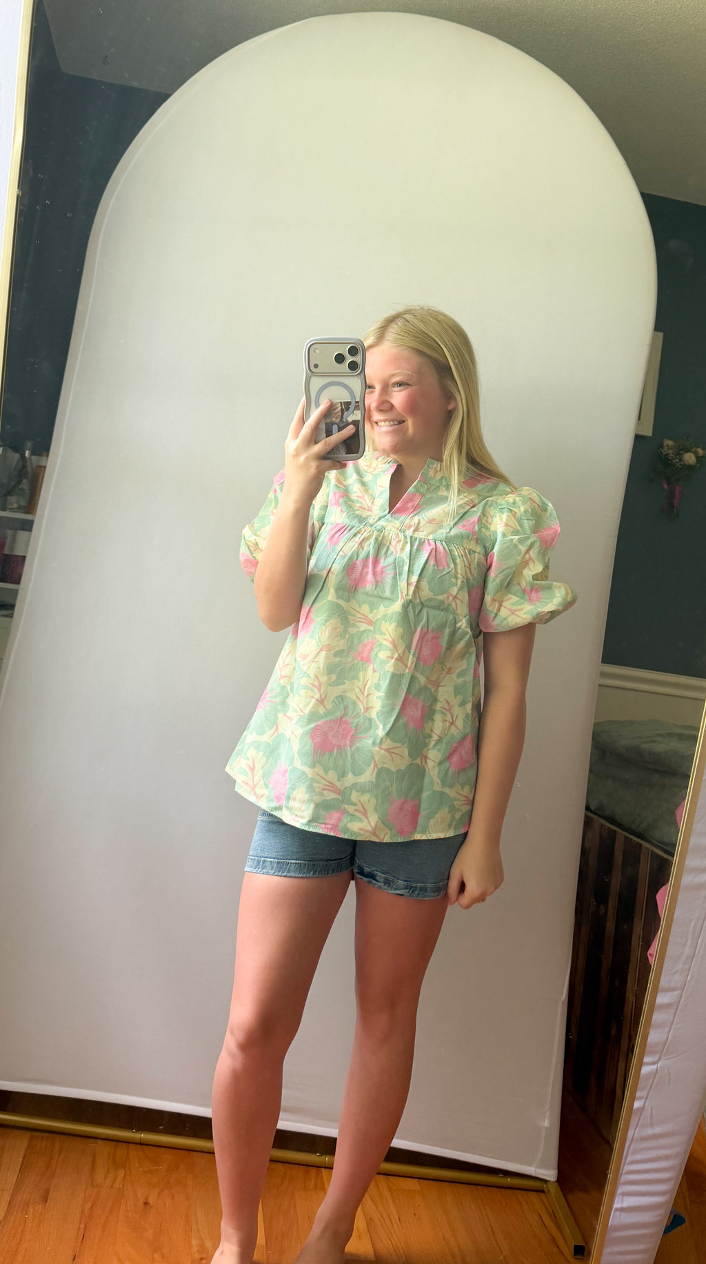 Green Short Bubble Sleeve Summer Floral Blouse