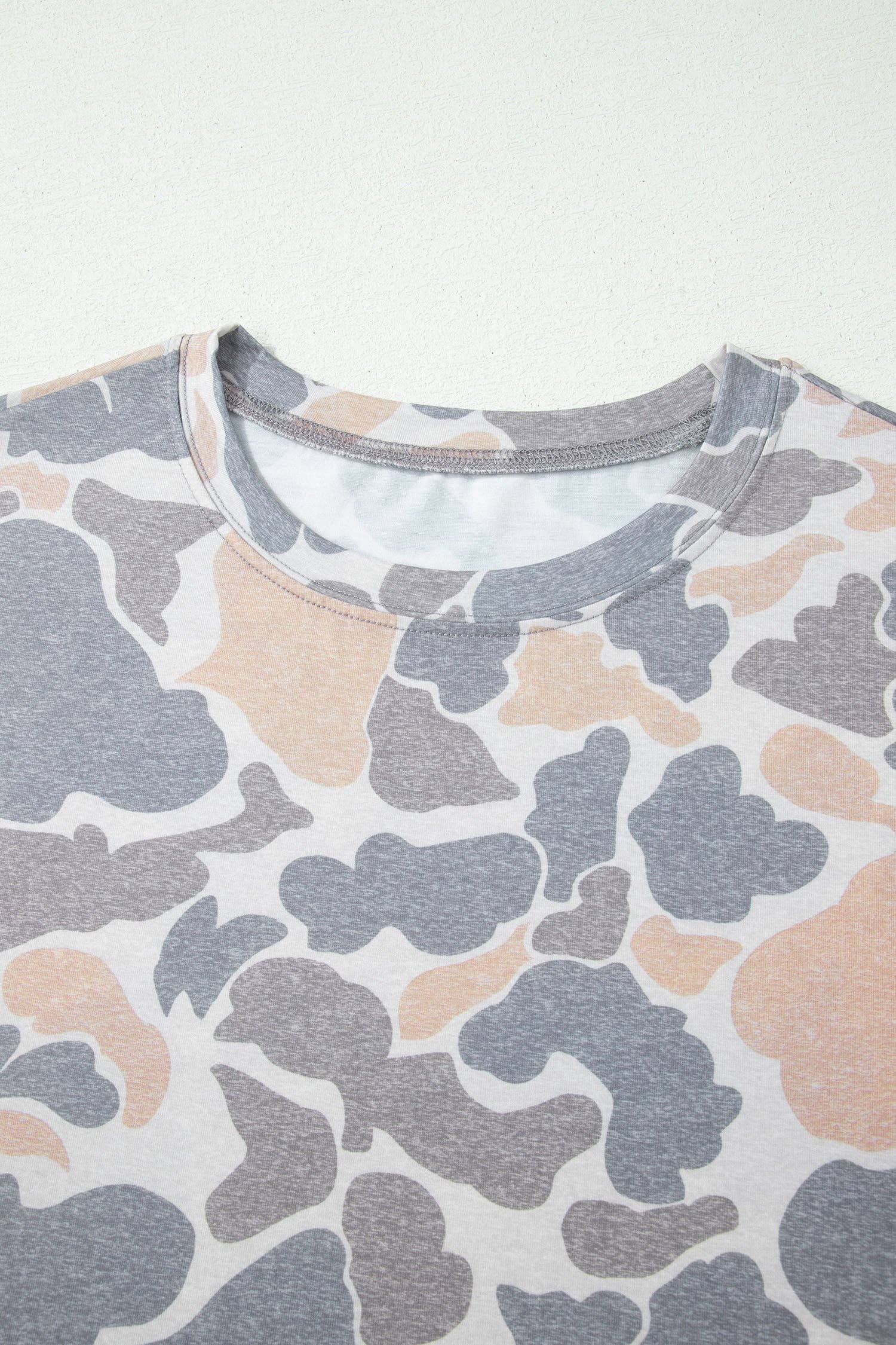 Camo Round Neck Short Sleeve T-Shirt